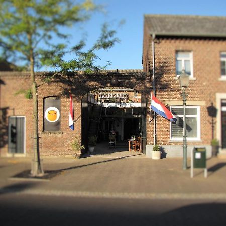 مبيت وإفطار Nieuwstadt Koperen Keteltje المظهر الخارجي الصورة
